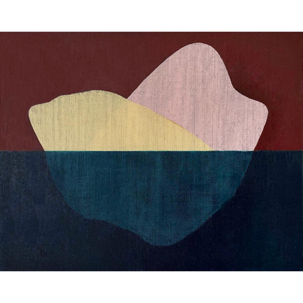 A rondelle style artwork painted by Jennifer McGregor.